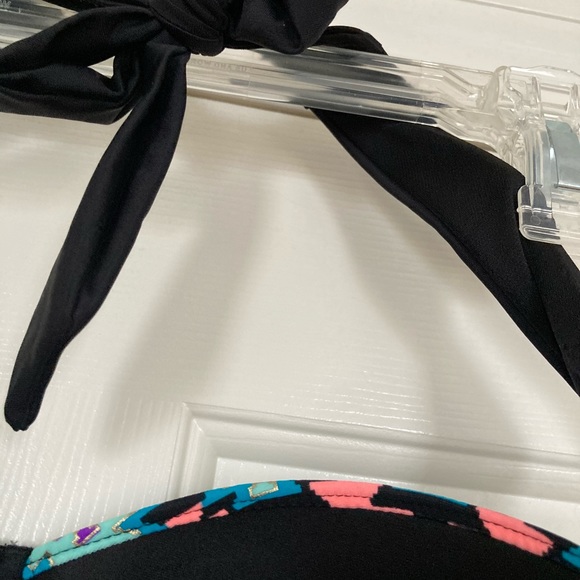 Calatina Halter Geometric Tankini NWOT - Picture 5 of 6